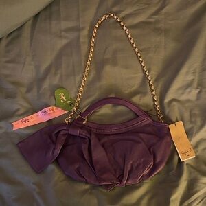 Purple Leather Chain-Handle Shoulder Bag